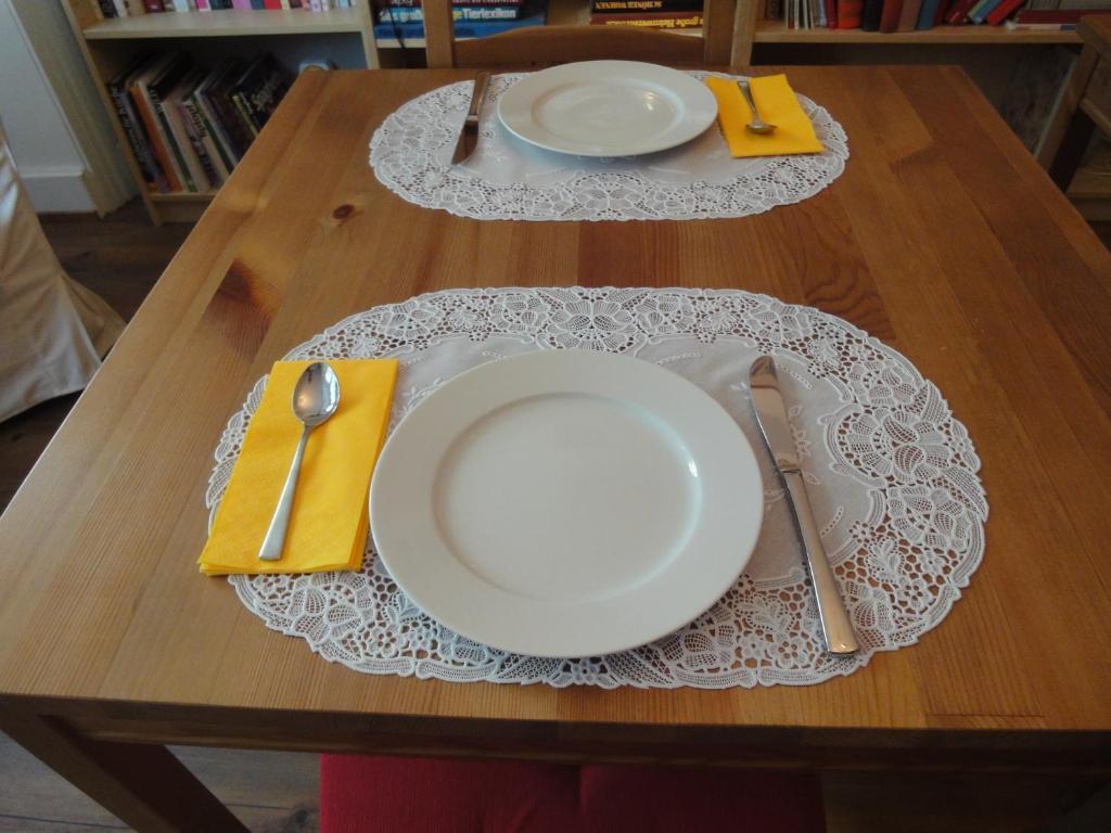 3 Bed & Breakfast 3*